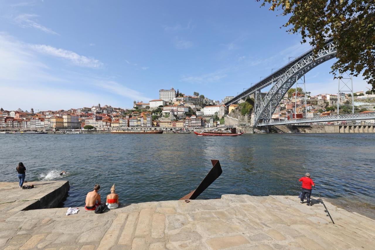 Flh Almada Cozy Apartment With View Porto Exterior foto